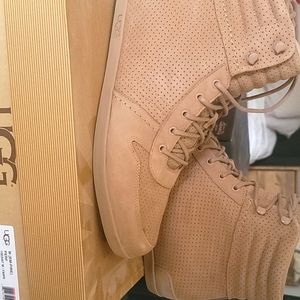 Ugg suede leather sneaker boots